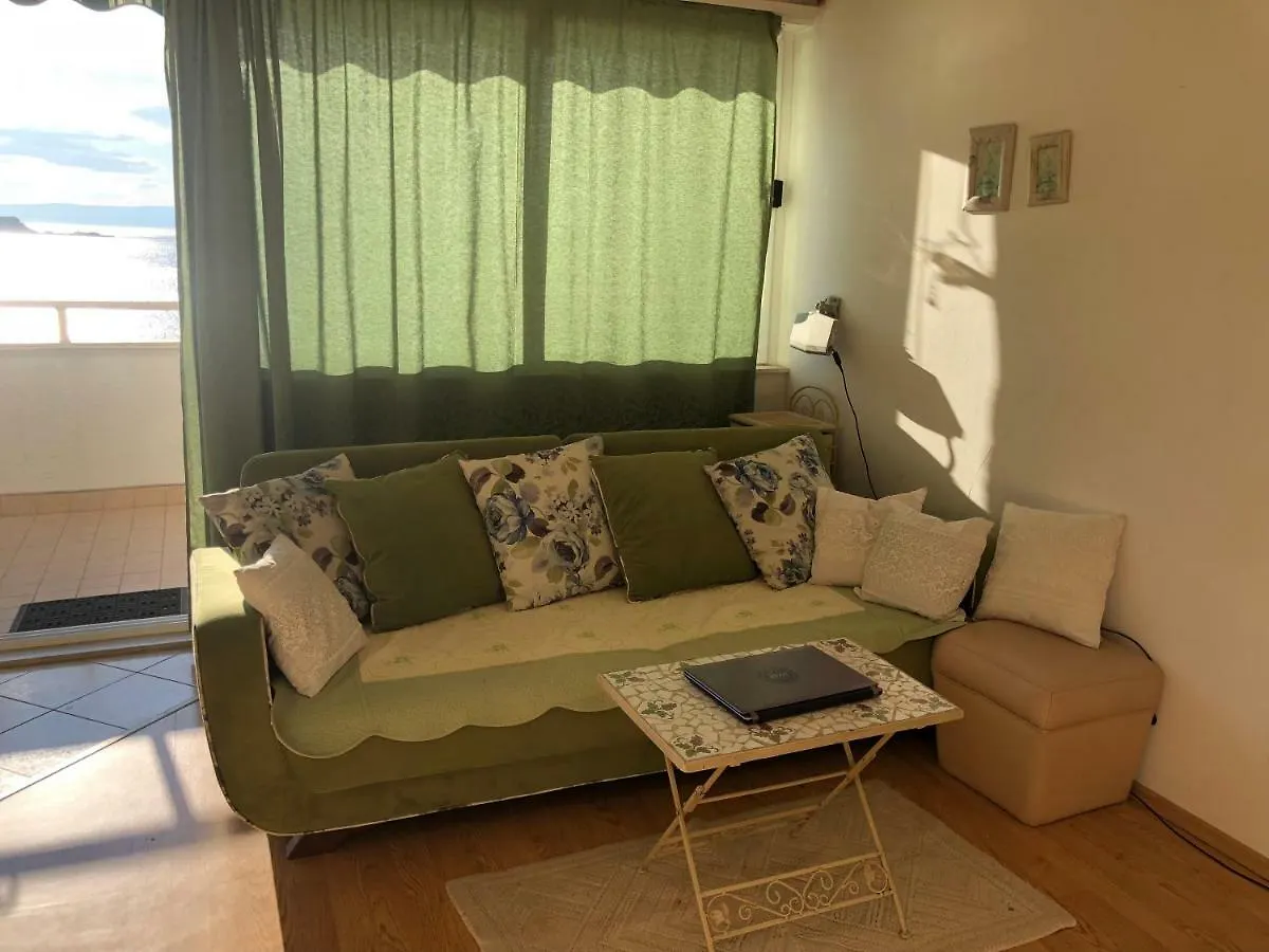Apartment With A Magical View Split